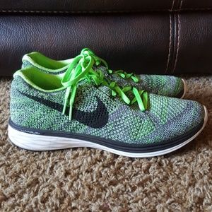 Nike Flyknit Lunar 3